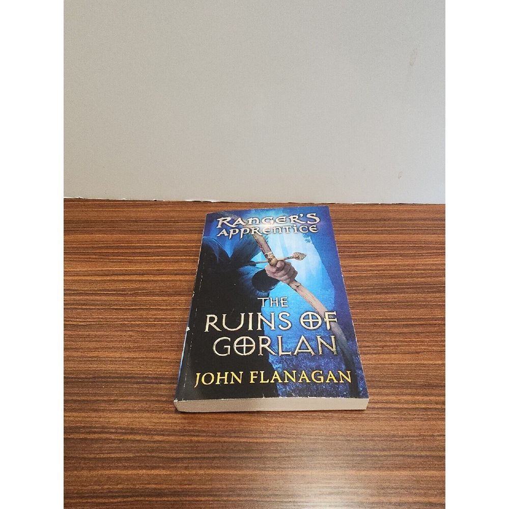 Ranger's Apprentice; The Ruins‎ of Gorlan, - 0440872122 Paperback Flanagan, new